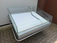 Koeleiland - koelvitrine - afbeelding 2 van  3