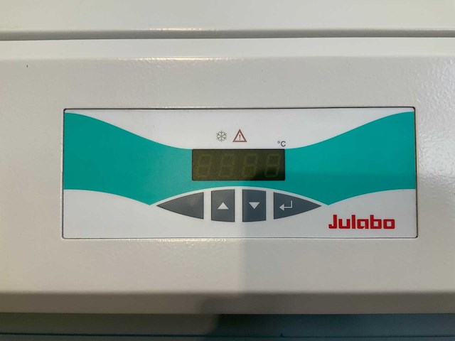 Koeler - julabo - flw11006 - circulatiekoeler - afbeelding 7 van  12