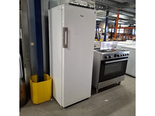 Koeler a++, whirlpool, wme16402w - afbeelding 1 van  6