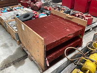 Koeler caterpiller (2x) - afbeelding 1 van  4