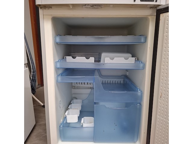 Koelkast bosch, ktr18460nkl/1 fd8406 - afbeelding 4 van  10