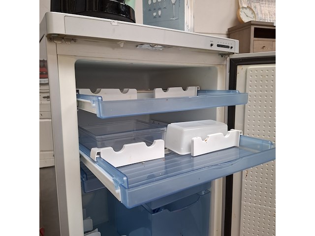 Koelkast bosch, ktr18460nkl/1 fd8406 - afbeelding 5 van  10