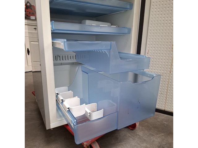 Koelkast bosch, ktr18460nkl/1 fd8406 - afbeelding 6 van  10