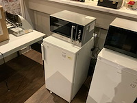 Koelkast en 1 combimagnetron - afbeelding 1 van  4