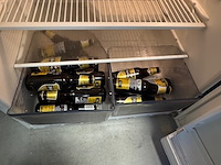 Koelkast en divers keukengerief miele - afbeelding 2 van  8