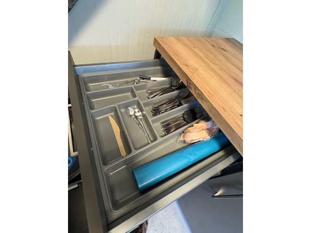 Koelkast en divers keukengerief miele - afbeelding 7 van  8