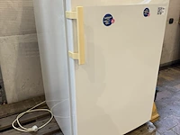 Koelkast, liebherr, premium kte 1740 index 24a/001, wit/crème, elektronische regeling – 90 w
