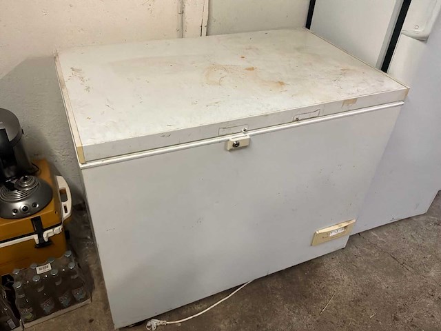 Koelkast met 1x vriezer (2x) - afbeelding 8 van  8