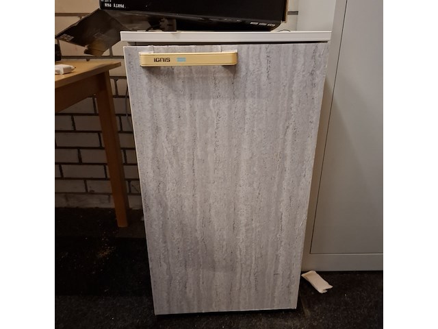 Koelkast met kippiepan o.a. ignis - afbeelding 2 van  6