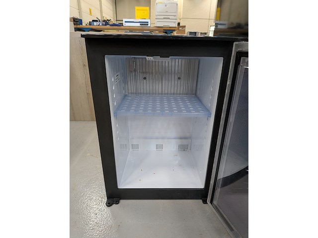 Koelkast met minibar husky, dometic, diverse modellen - afbeelding 2 van  11