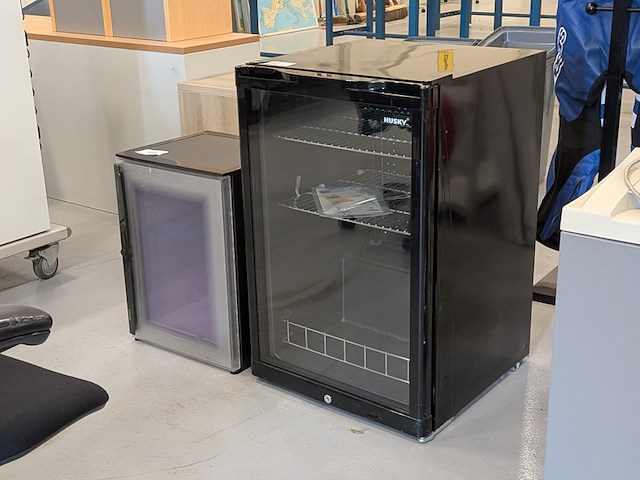Koelkast met minibar husky, dometic, diverse modellen - afbeelding 1 van  11