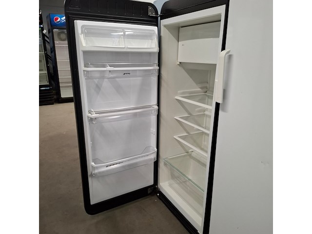 Koelkast met vriesvak, smeg a++, fab28lbvs, zwart - afbeelding 4 van  9