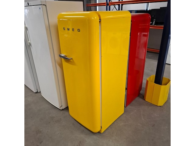 Koelkast met vriesvak, smeg, s28strp4, geel - afbeelding 3 van  10