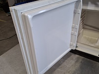 Koelkast, nederlandse vlag en deurmat - afbeelding 10 van  20