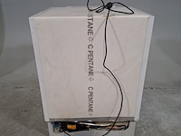 Koelkast, nederlandse vlag en deurmat - afbeelding 13 van  20