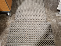 Koelkast, nederlandse vlag en deurmat - afbeelding 17 van  20