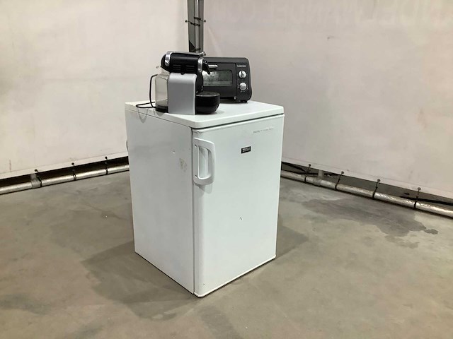 Koelkast oven koffiezetapparaat - afbeelding 2 van  8