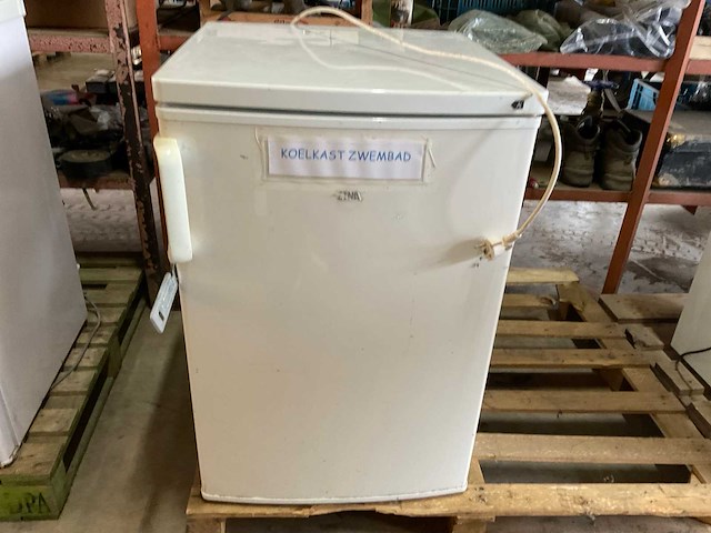 Koelkast / vrieskast (5x) - afbeelding 7 van  9