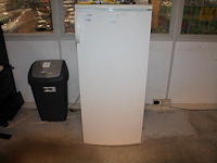 Koelkast zanussi. afmeting 55 x 60 x 126 cm. - afbeelding 1 van  3