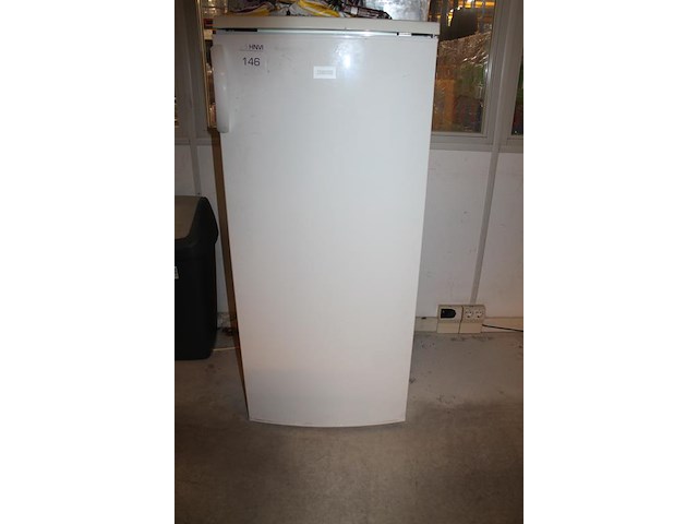 Koelkast zanussi. afmeting 55 x 60 x 126 cm. - afbeelding 2 van  3