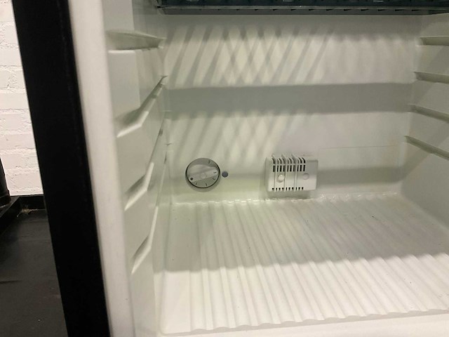 Koelkast - afbeelding 8 van  9