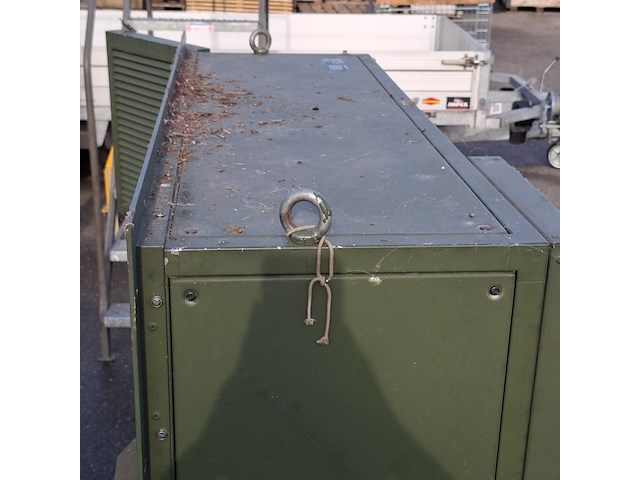 Koelmotor in houten transportkist - afbeelding 14 van  14