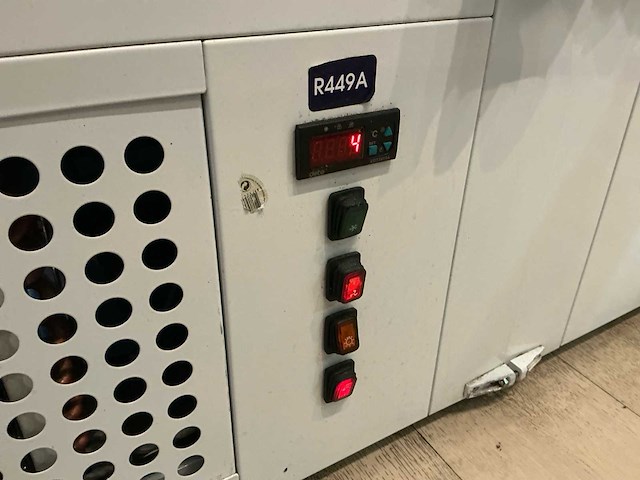 Koelvitrine combinatie 4,9m breed - afbeelding 13 van  41