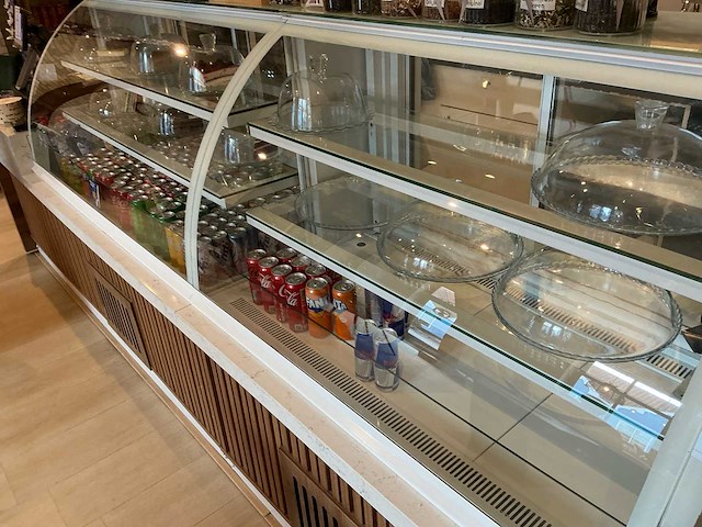 Koelvitrine combinatie 4,9m breed - afbeelding 39 van  41