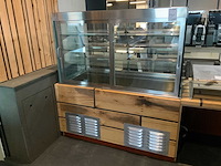 Koelvitrine voor presentatie o.a. gebak, koude producten - afbeelding 1 van  9