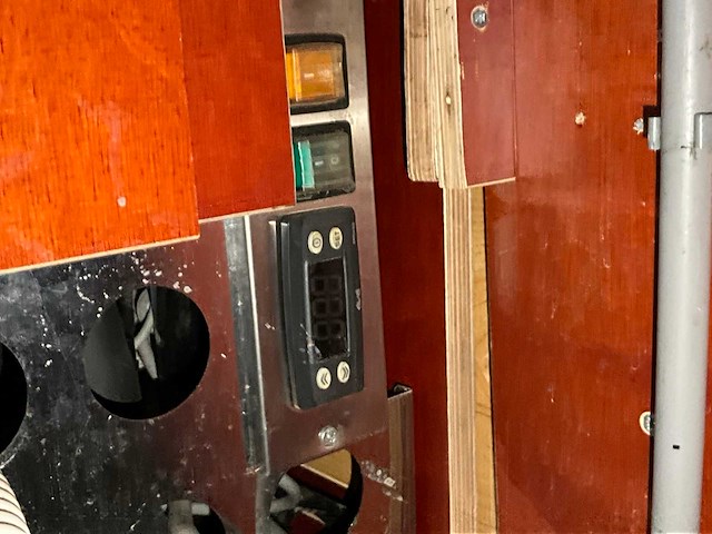 Koelvitrine voor presentatie o.a. gebak, koude producten - afbeelding 8 van  9