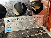 Koelvitrine voor presentatie o.a. gebak, koude producten - afbeelding 9 van  9