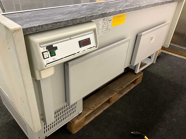 Koelvitrine - afbeelding 7 van  9