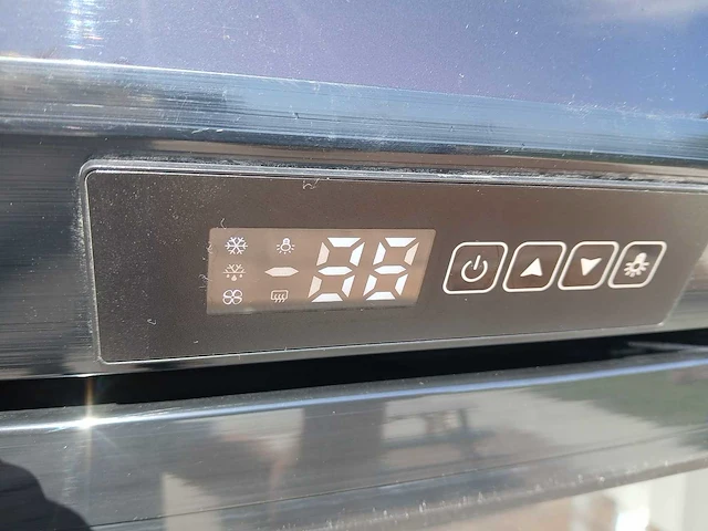 Koelvitrine/koelkast 4x - afbeelding 9 van  11