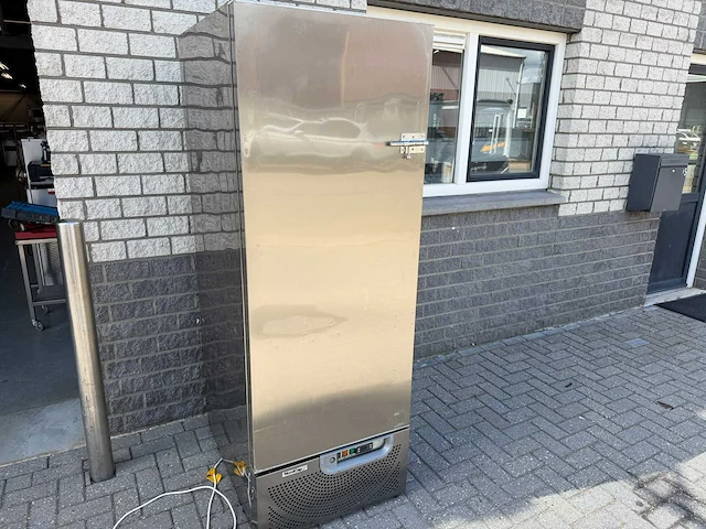 Koel/vries - kast - koelkast - afbeelding 1 van  4