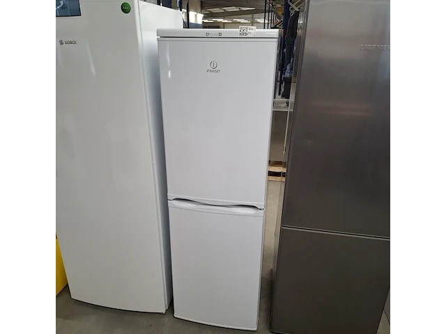 Koel/vries combinatie, indesit a+, cm02 - afbeelding 1 van  9