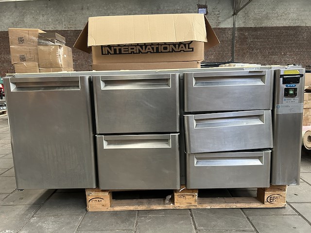 Koelwerkbank 160x69x76 - afbeelding 1 van  5