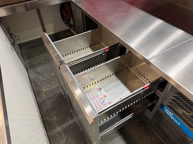 Koelwerkbank en kooklijn (combinatiekavel 68 t/m 72) - afbeelding 8 van  10