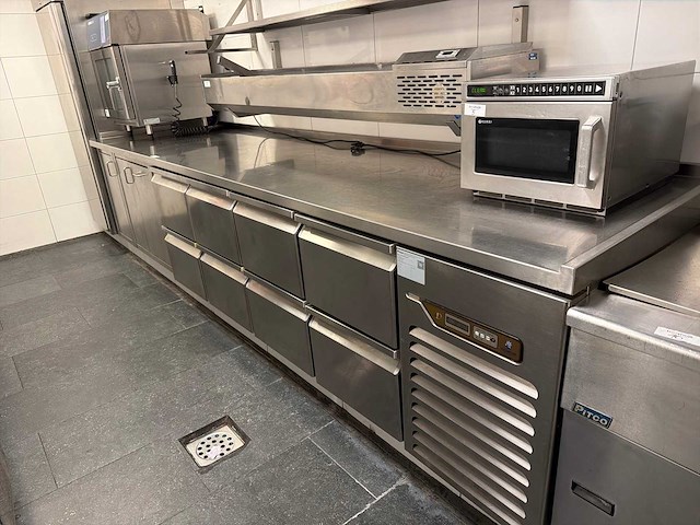 Koelwerkbank inclusief gekoelde lades - afbeelding 1 van  8