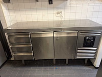 Koelwerkbank met dubbel deur koeling en gekoelde lades