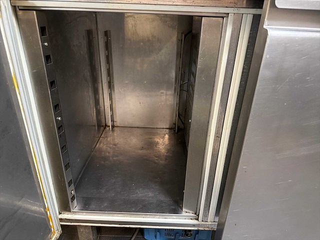 Koelwerkbank met dubbeldeurs koeling - afbeelding 5 van  5