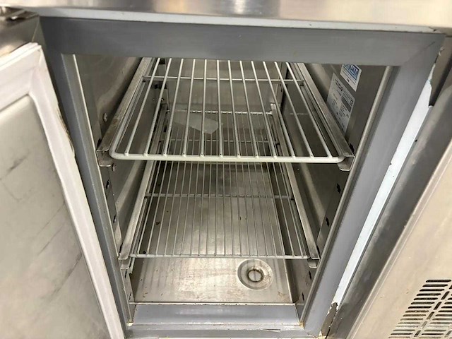 Koelwerkbank met saladette - afbeelding 7 van  7