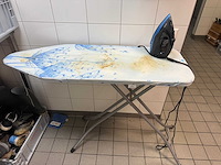 Koenic - strijkijzer met plank - afbeelding 2 van  3