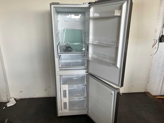 Koenic kfk 611 - koel-vriescombinatie - breedte 59.5 cm - hoogte 201 cm - inhoud 378 l - nofrost - afbeelding 2 van  4