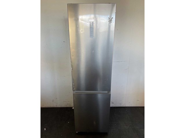 Koenic kfk 611 - koel-vriescombinatie - afbeelding 1 van  5