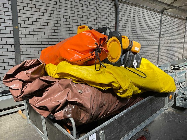 Koepel tent 10 x 10 x 6 meter, opblaasbaar, 2 nieuwe blowers, in-ritsbare zijpanelen - afbeelding 11 van  12