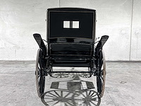 Koets berline klassieke paardenkoets - afbeelding 14 van  34