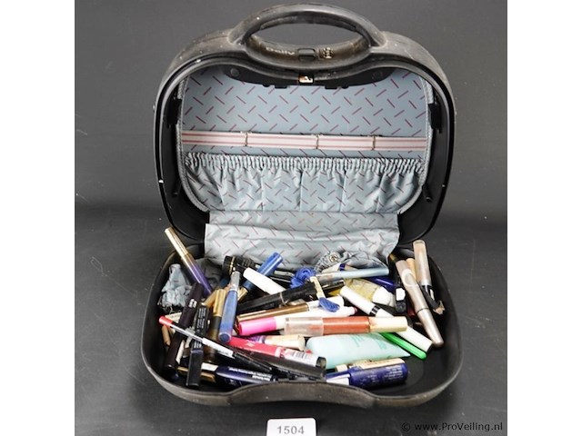 Koffer met make-up - afbeelding 2 van  5