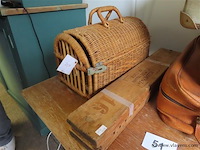 Koffers, mandje en sigarenmal - afbeelding 2 van  3