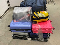 Koffers met onbekende inhoud - afbeelding 4 van  5