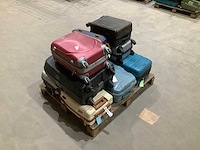 Koffers met onbekende inhoud - afbeelding 1 van  3